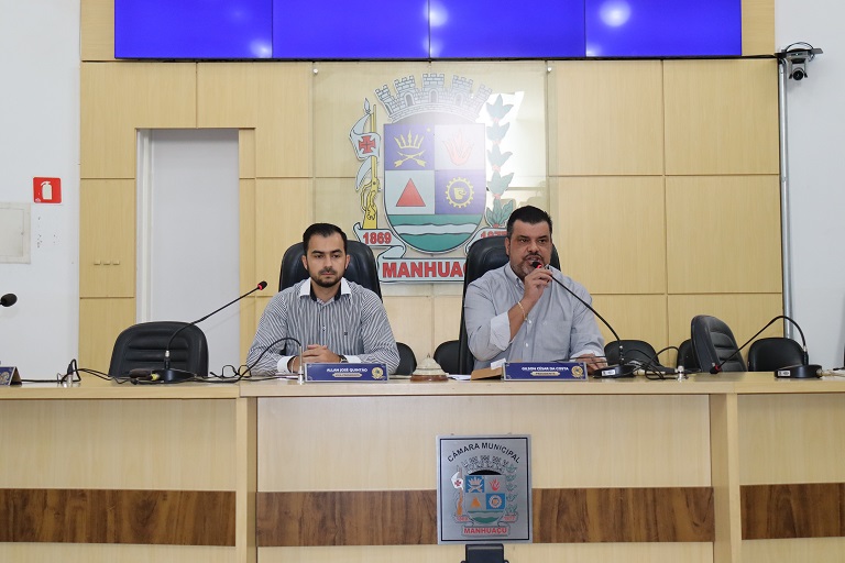 Câmara de Manhuaçu debate projeto de lei de uso do espaço público por trailers