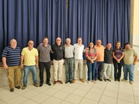 Câmara Municipal de Manhuaçu recebe homenagem da APAE